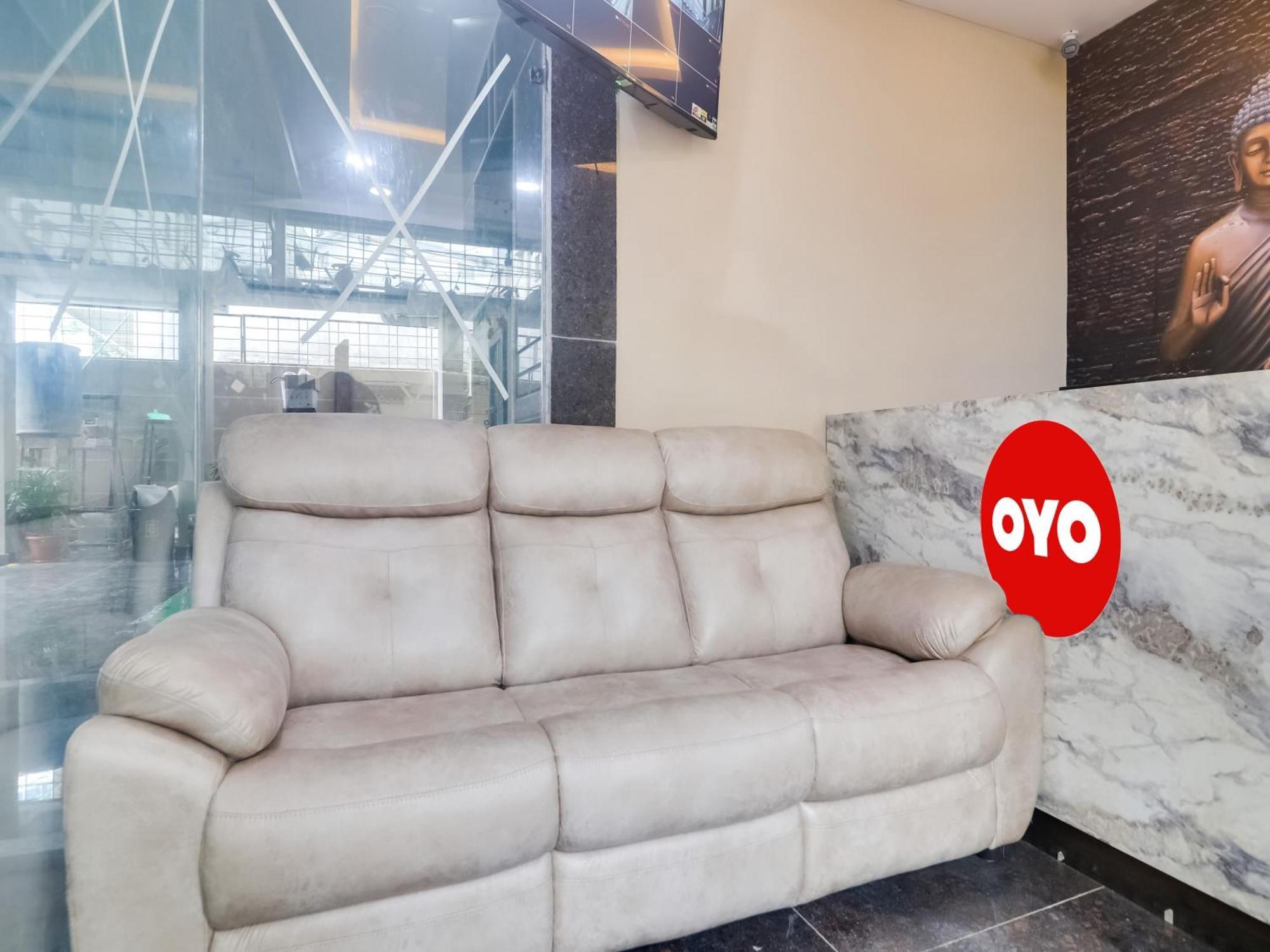 היידראבד Hotel O Red Stone Hotels מראה חיצוני תמונה